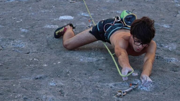 FOTO-morto-Navarini-2-768x768-1-aspect-ratio-1000-560