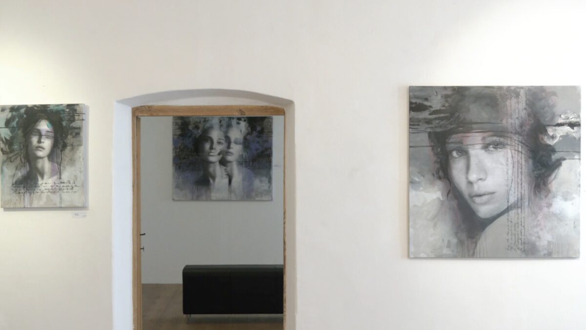 Arte: alla Lanserhaus di Appiano la mostra “Lumen-Riflessi Umani”