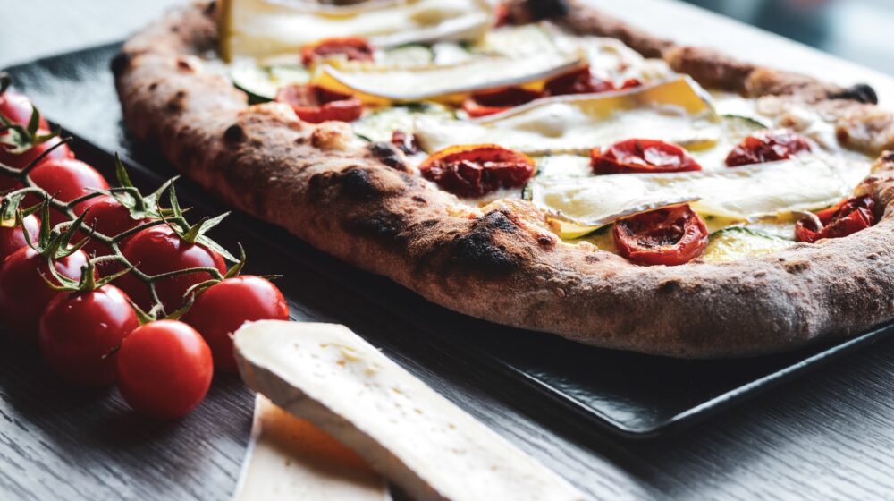 FOTO-tentata-spaccata-pizzeria-aspect-ratio-1000-560