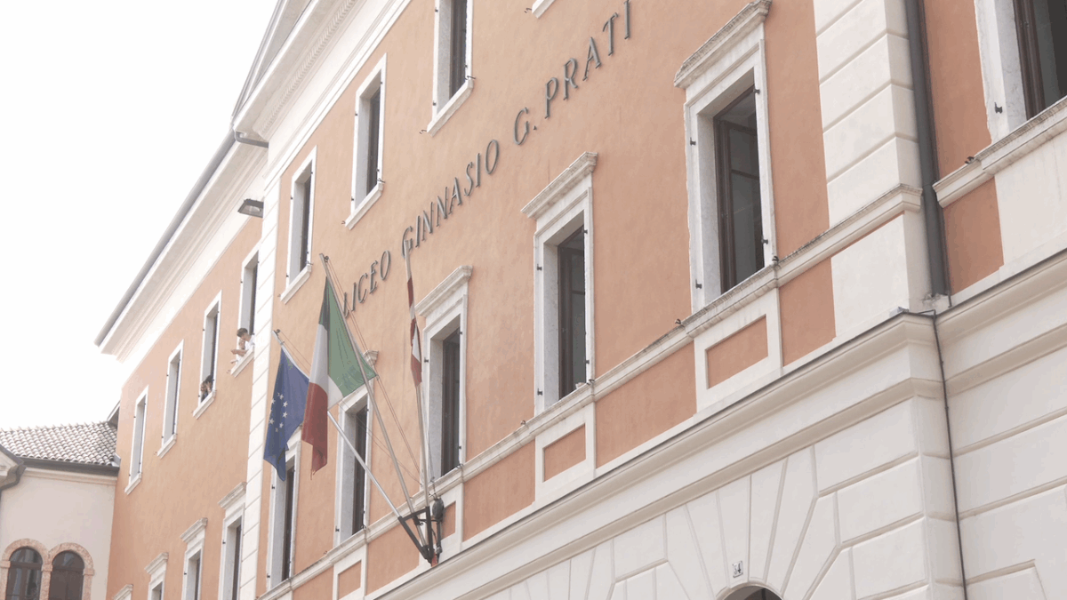 Liceo Prati di Trento: studenti e genitori chiedono un po’ di tranquillità