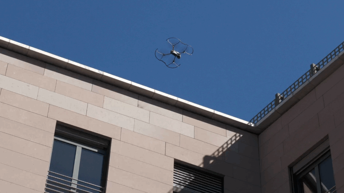 Palazzi provinciali ai raggi X con i droni