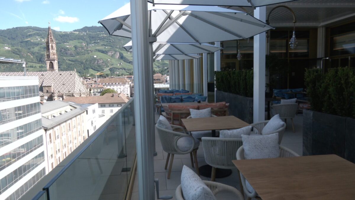 Oggi primo giorno d’apertura dell’hotel del Waltherpark