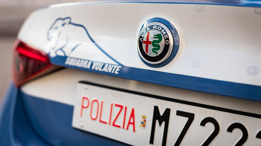 polizia-aspect-ratio-1000-560