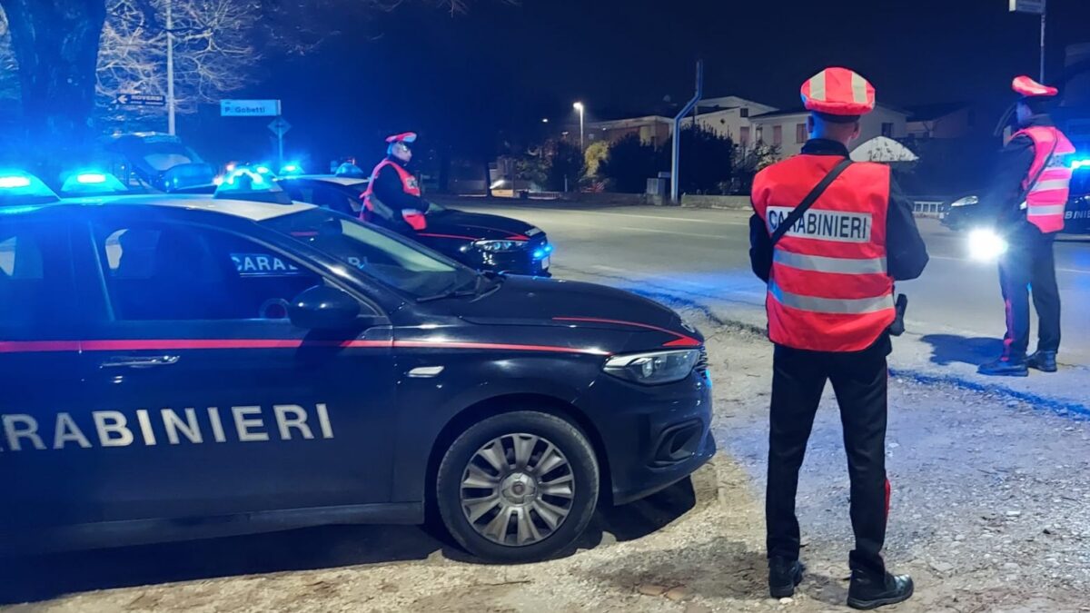 FOTO-controlli-carabinieri-aspect-ratio-1200-675