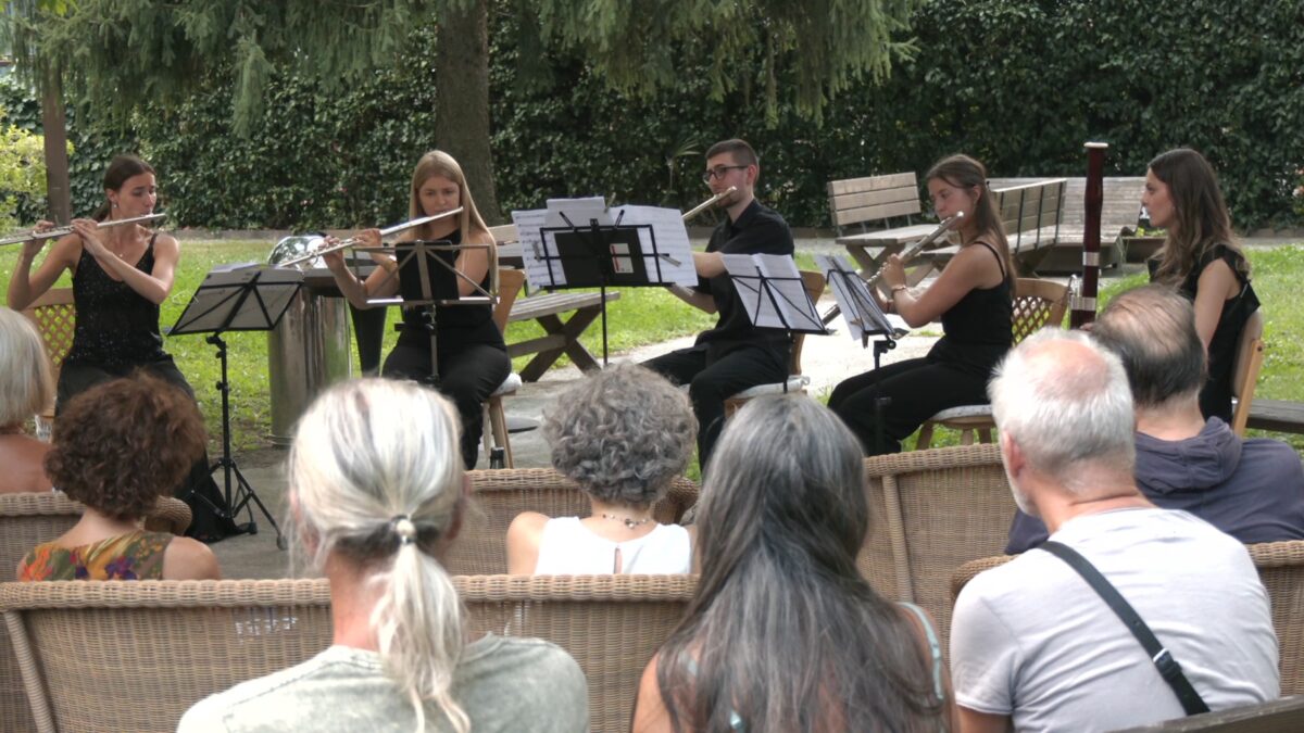 Bolzano Festival Bozen: la musica entra nel cortile di Villa Serena