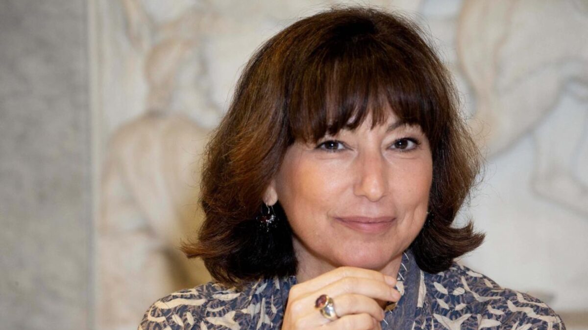 FOTO-direttrice-Mart-3-scaled-aspect-ratio-1200-675