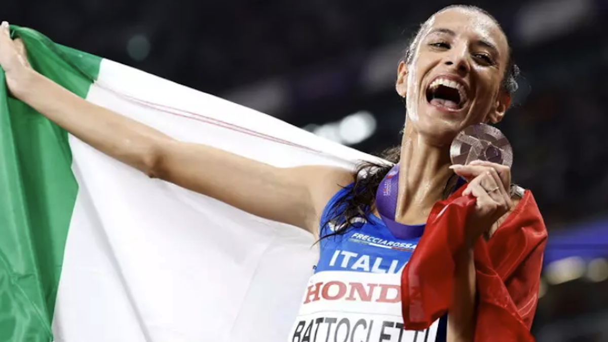 FOTO-nadia-aspect-ratio-1200-675