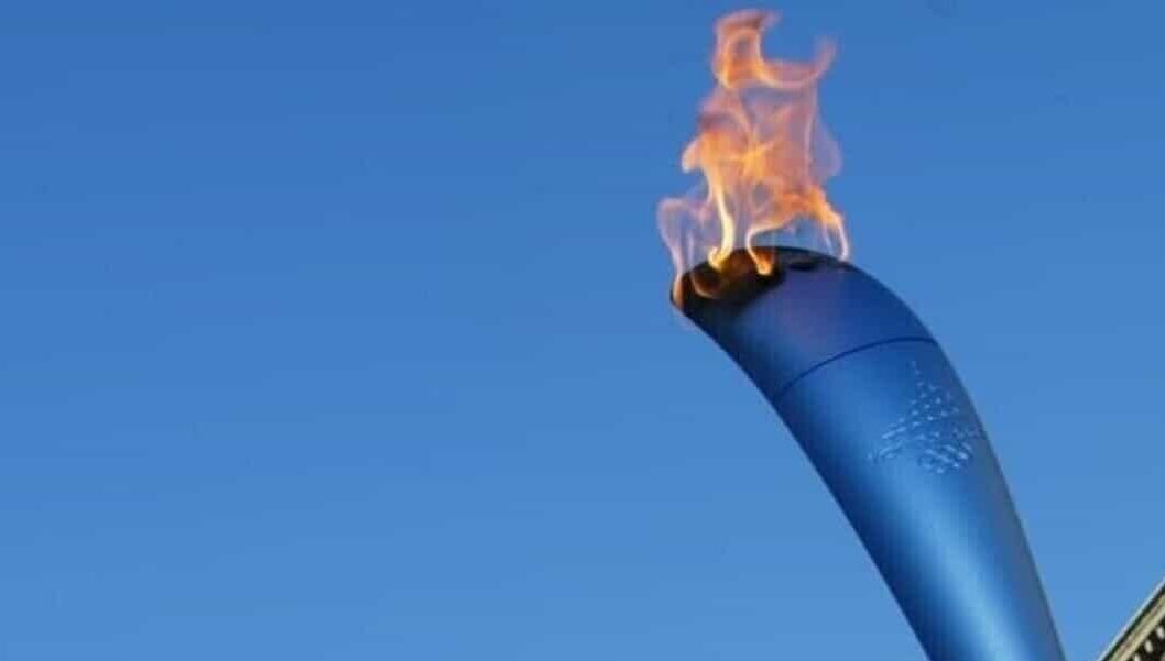 FOTO-torcia-olimpica-aspect-ratio-1058-601