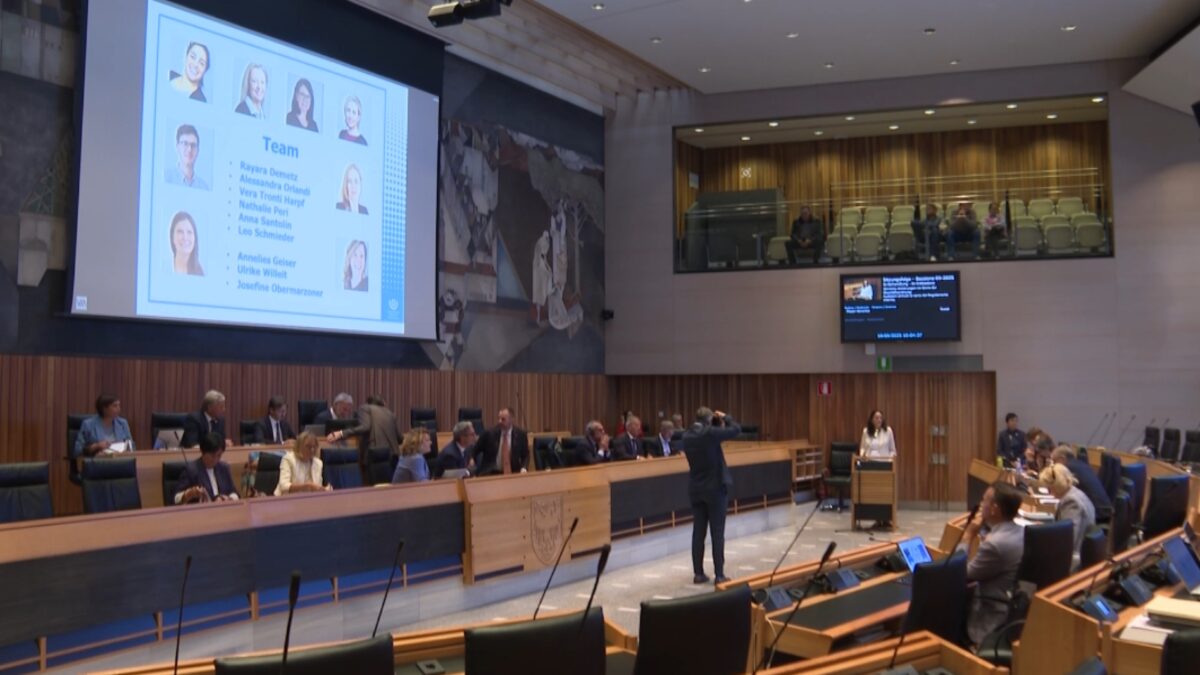 Mobbing e discriminazioni: i dati nella relazione della Difesa Civica