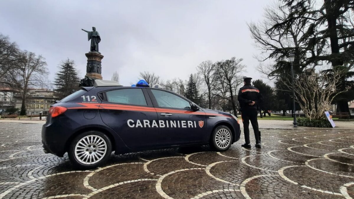 FOTO-ex-agente-ruba-perche-ha-fame-aspect-ratio-1200-675