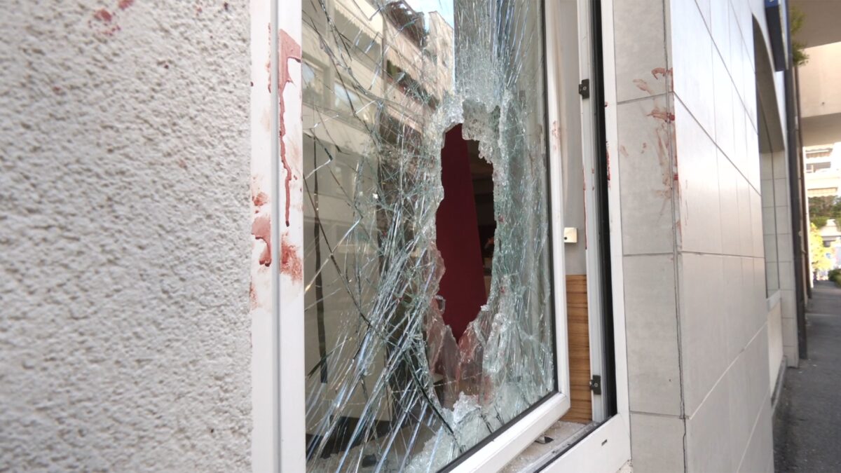 Spaccata al bar TOM di Bolzano,ladro fermato da un residente