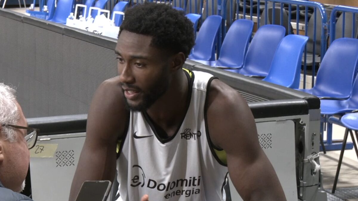 Basket, domani a Trento la super sfida tra Aquila e Virtus Bologna