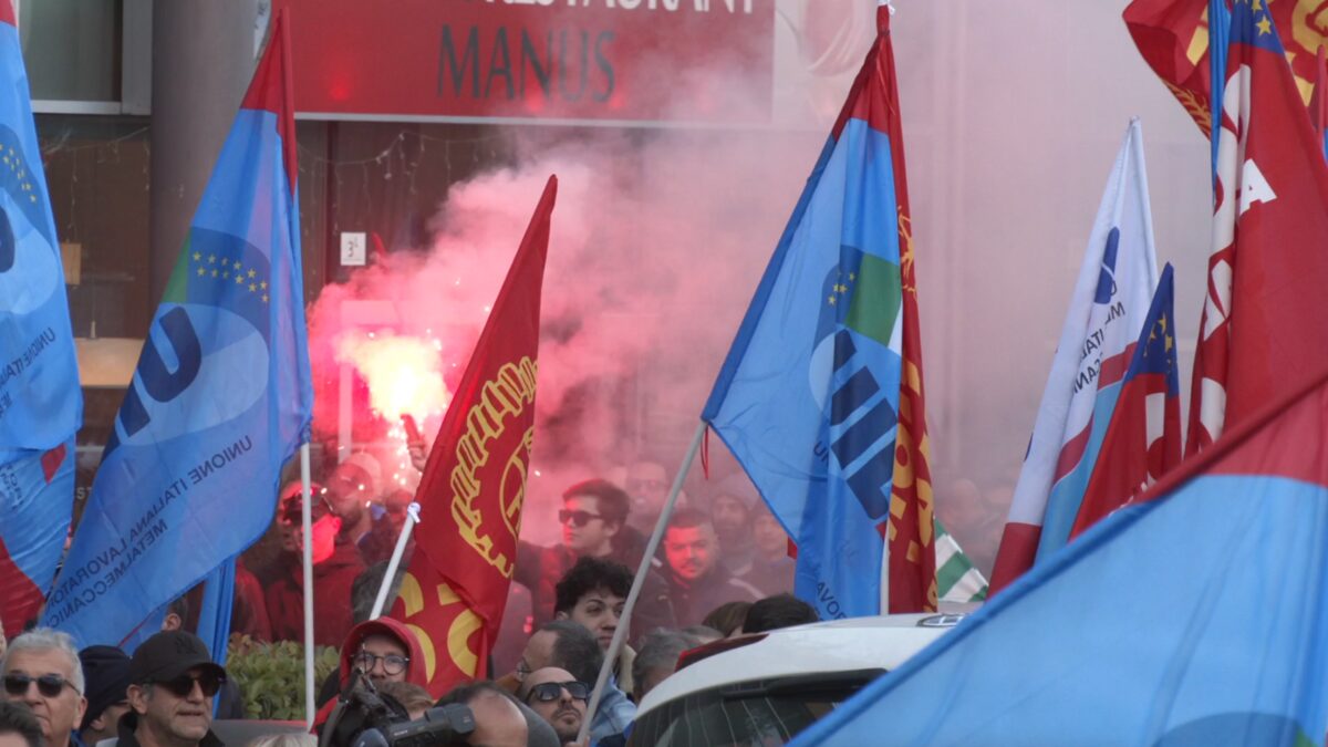 corteo-acciaierie-valbruna-scaled-aspect-ratio-1200-675