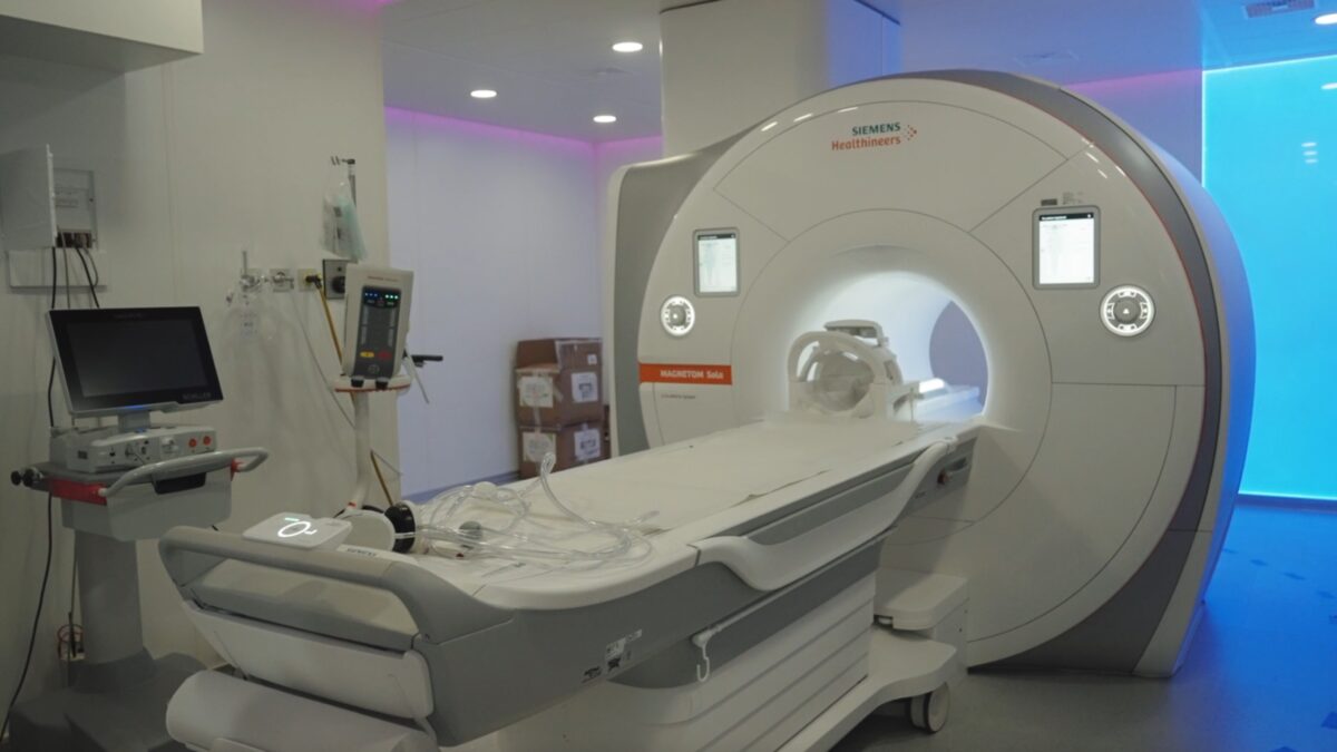 All’ospedale di Merano due nuovi dispositivi per risonanze magnetiche e biopsie mammarie