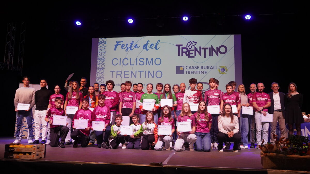 Ad Andalo celebrata la Festa del Ciclismo Trentino. Premiati atleti e società che si sono distinti nel 2025