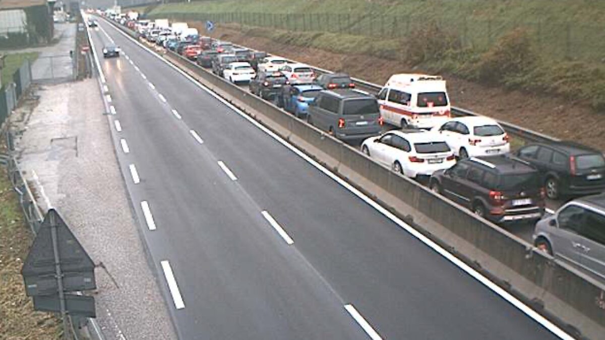 FOTO-coda-tangenziale-scaled-aspect-ratio-1200-675