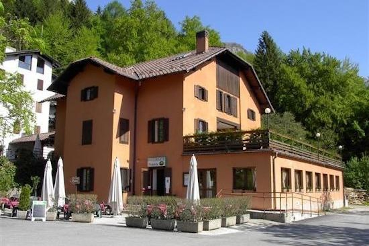 FOTO ex albergo martinelli