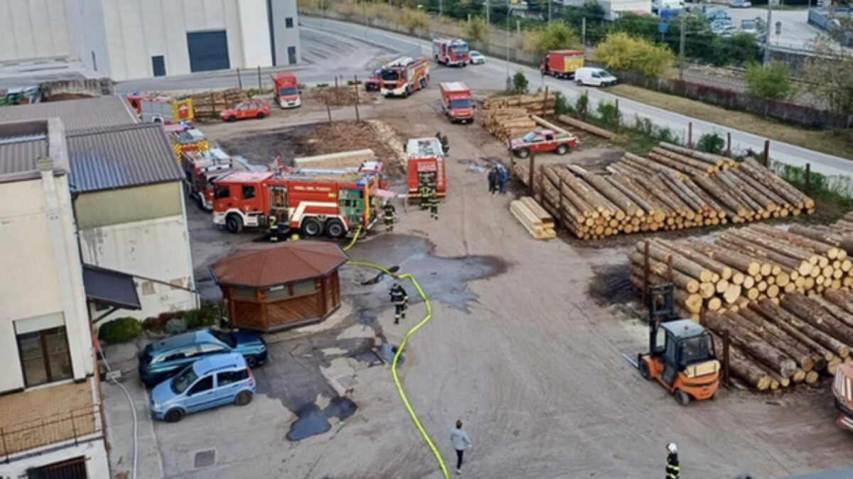 FOTO-incendio-Lavis-scaled-aspect-ratio-1200-675