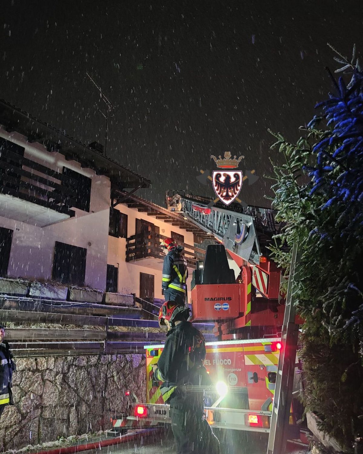 FOTO principio incendio folgaria 1