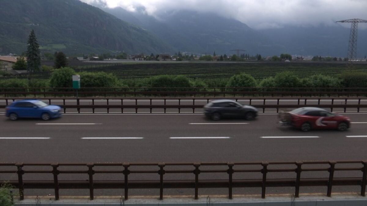 Autostrada gratis per i pendolari: si punta ad estendere il pass fino a Egna