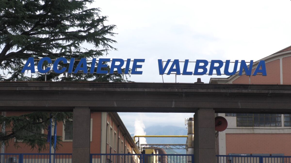 Acciaierie: i sindacati continuano a chiedere il ritiro del bando