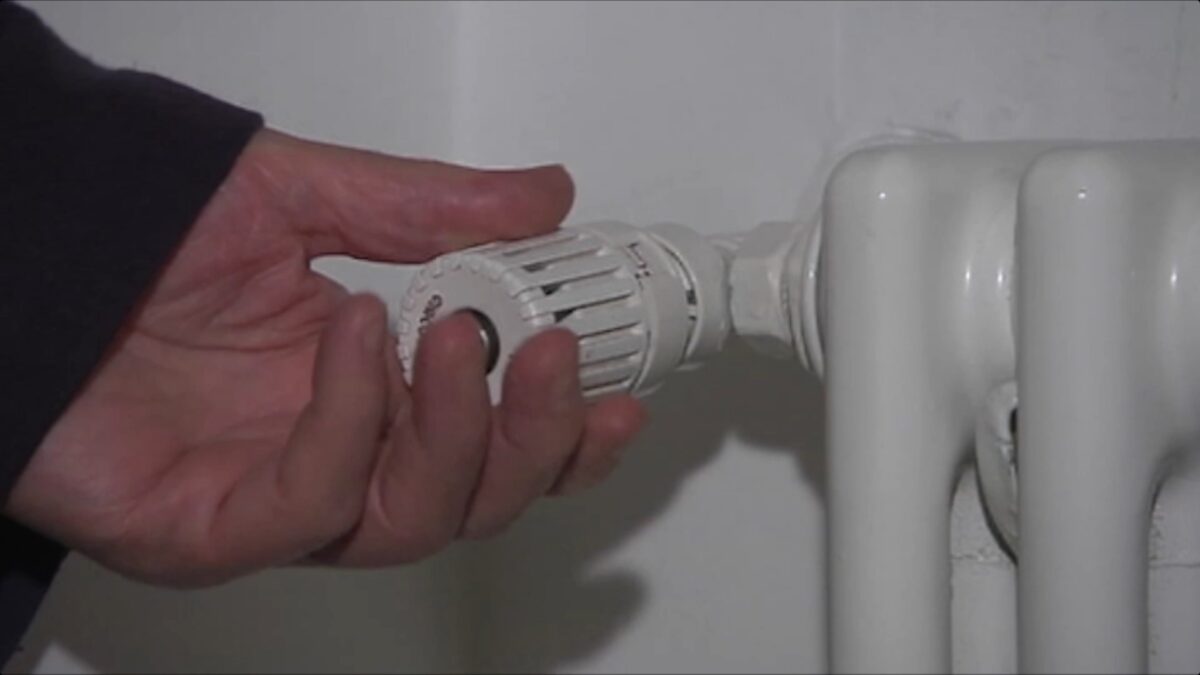 Termovalvole intelligenti nelle scuole di Merano