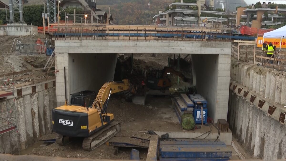 San Giacomo: proseguono i lavori di costruzione della fermata ferroviaria