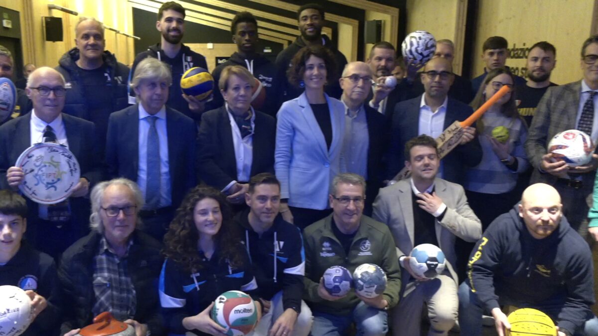 I palloni dei campioni di oggi per raccontare lo sport domani