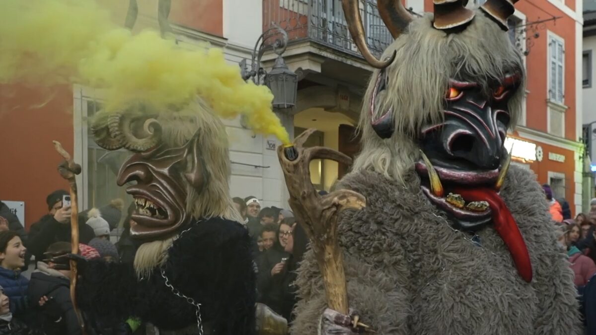 I Perchten pronti a invadere pacificamente Pergine Valsugana