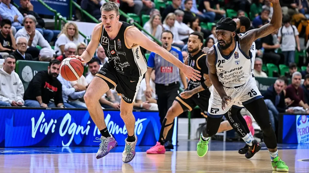 Aquila battuta sulla sirena da Sassari; domani si torna in campo per l’Eurocup