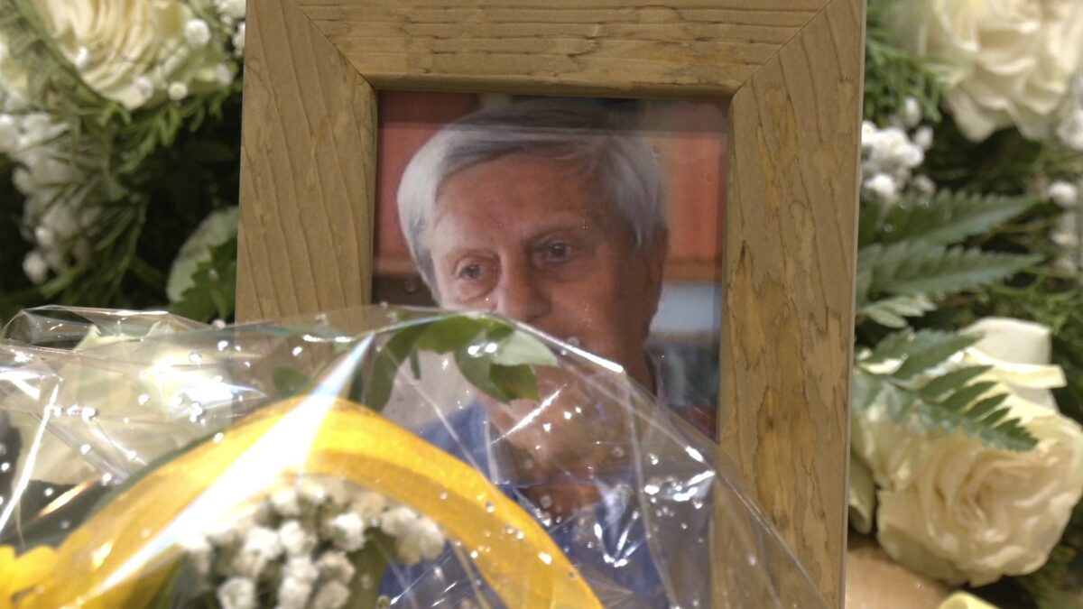 FOTO-funerali-don-farina-aspect-ratio-1200-675