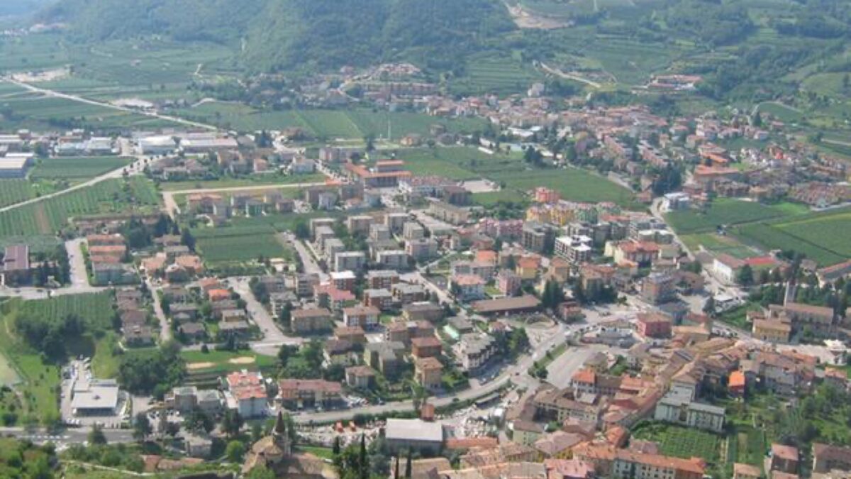 FOTO-furto-a-Mori-scaled-aspect-ratio-1200-675