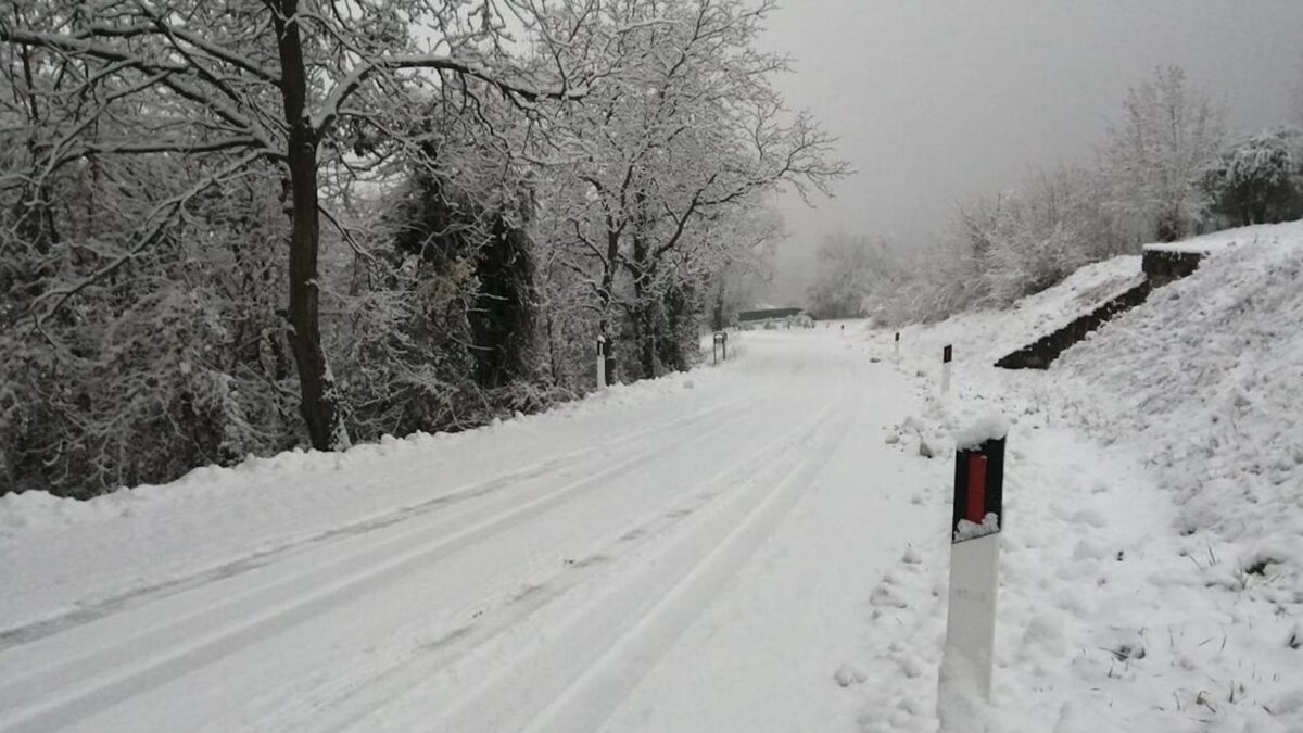 FOTO-neve-a-natale-2-aspect-ratio-1200-675