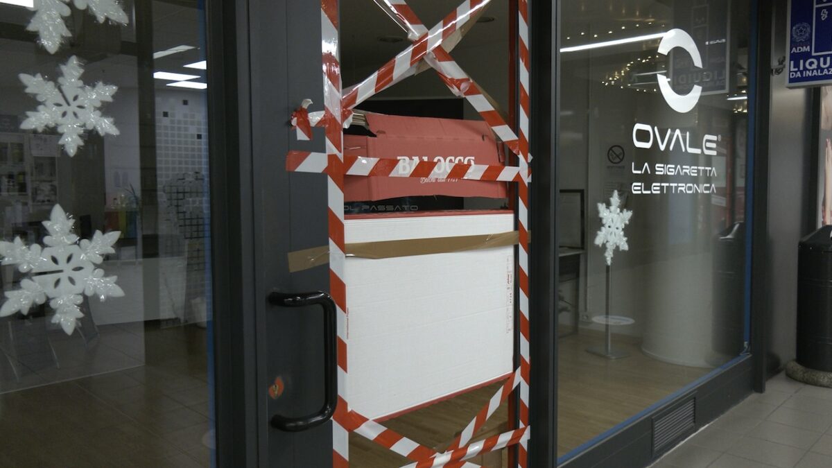 FOTO-spaccate-top-center-aspect-ratio-1200-675