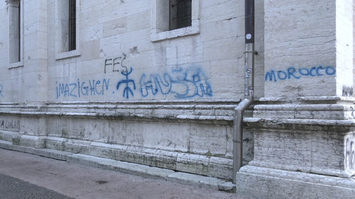 FOTO-vandalizzata-la-chiesa-aspect-ratio-1200-675