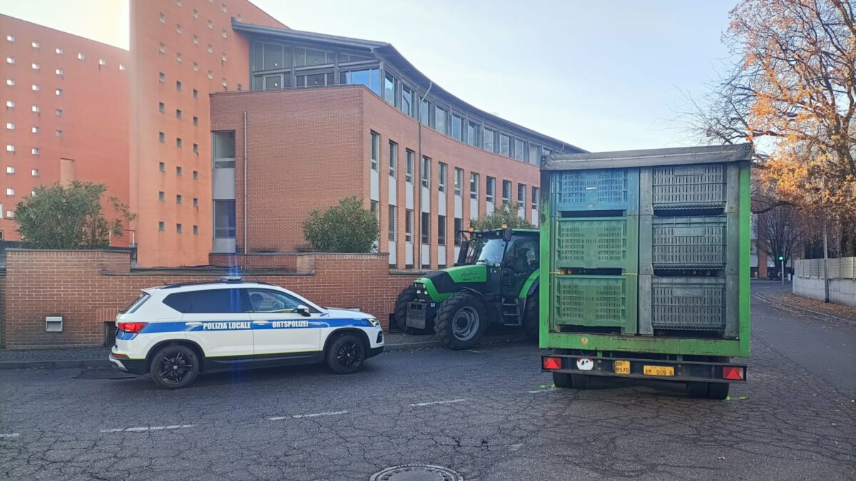 PHOTO-2025-12-11-06-53-16-aspect-ratio-1200-675