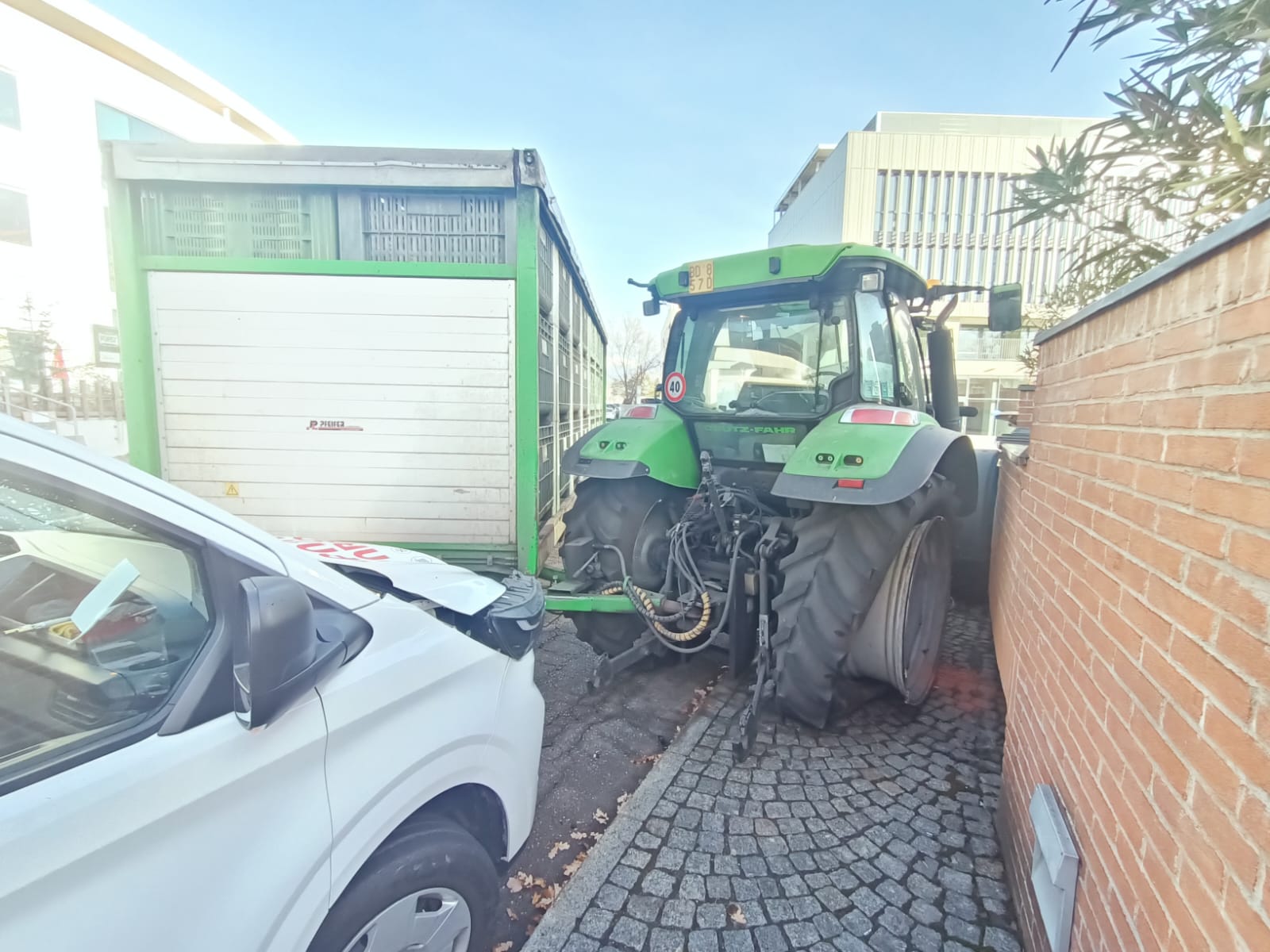 PHOTO-2025-12-11-06-54-58