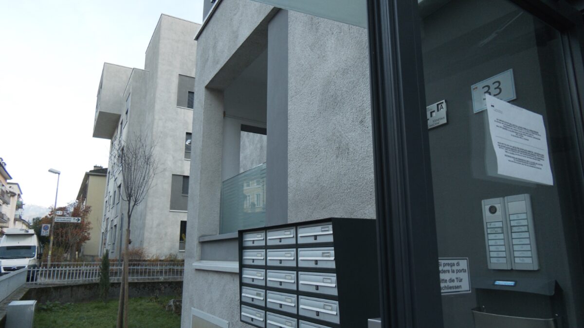 Bolzano, in via Aslago 90 famiglie senza acqua calda