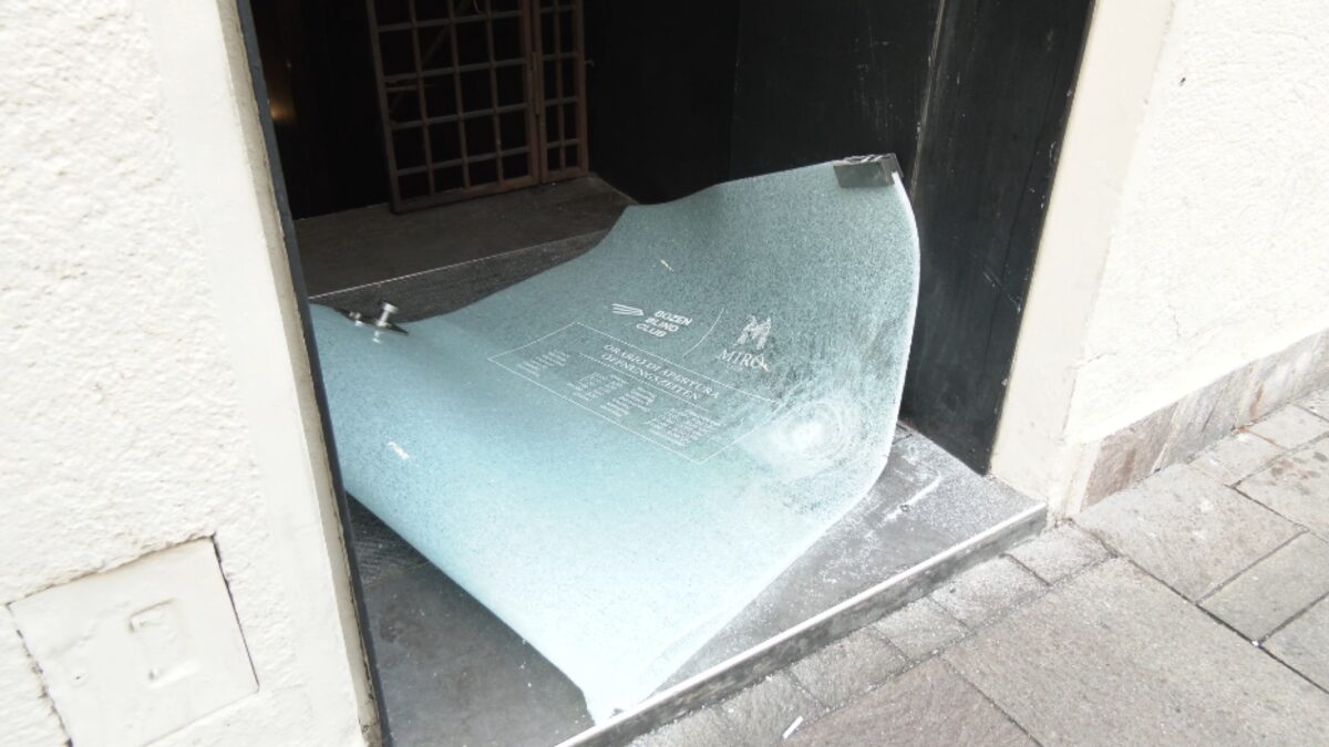 Bolzano: ancora episodi di violenza in Piazza Domenicani