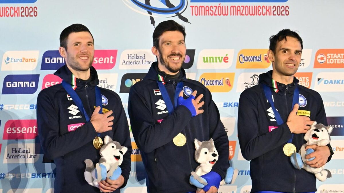 FOTO-oro-pattinaggio-3-aspect-ratio-1200-675