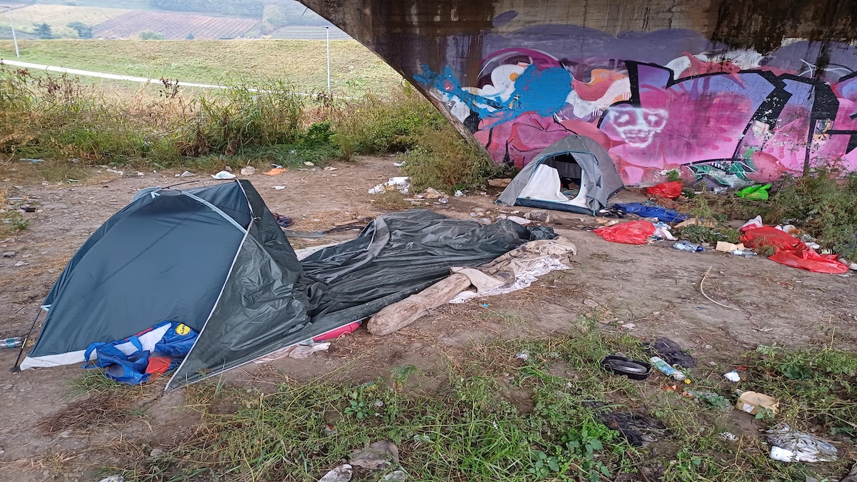 FOTO rifiuti abbandonati2 1-1