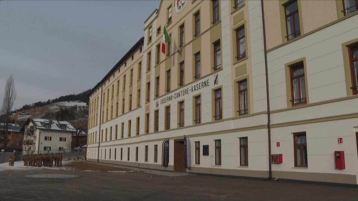 San Candido: inaugurata la riqualificata Caserma Cantore