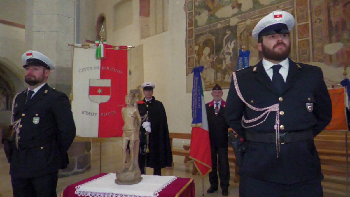 La Polizia Municipale di Bolzano celebra San Sebastiano