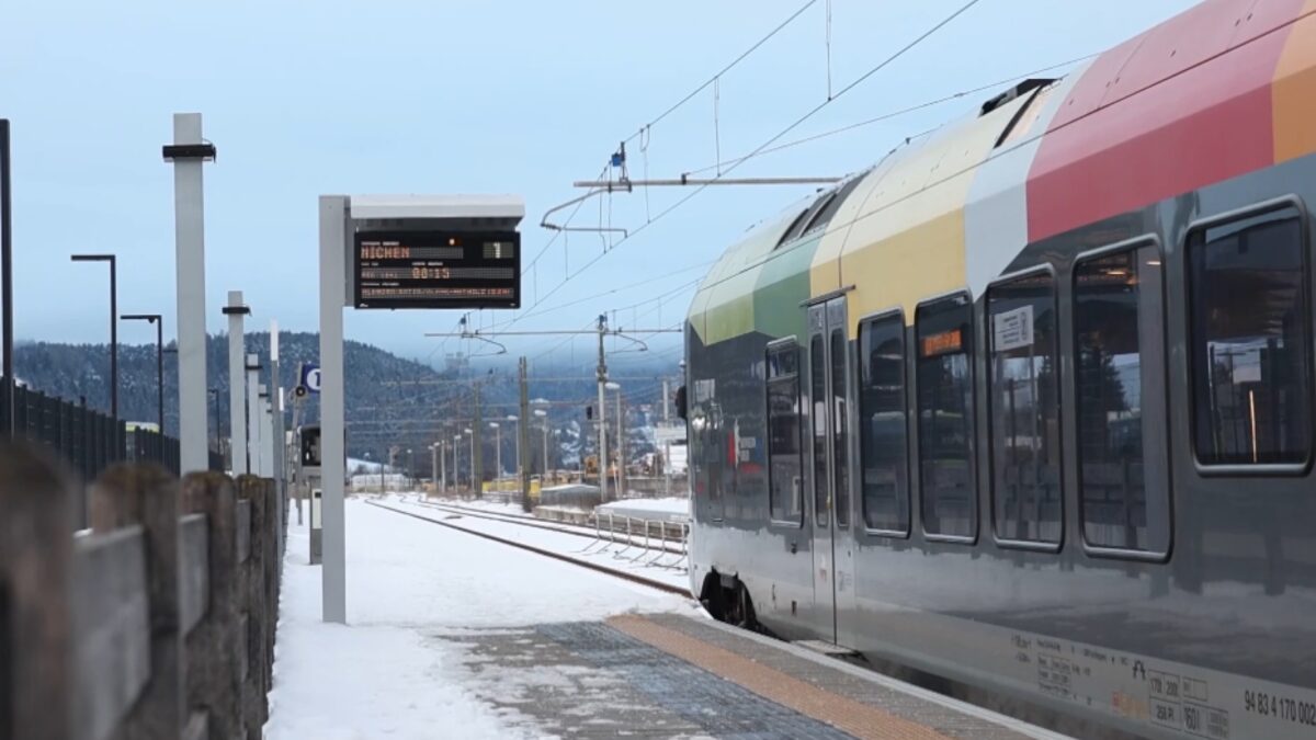Treni: riaperta l’intera linea ferroviaria della Val Pusteria