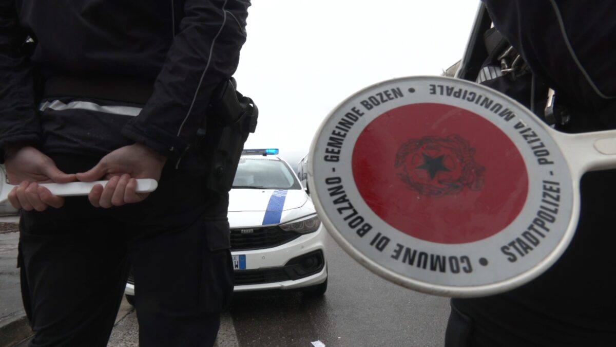Flop al concorso per nuovi agenti di polizia municipale a Bolzano