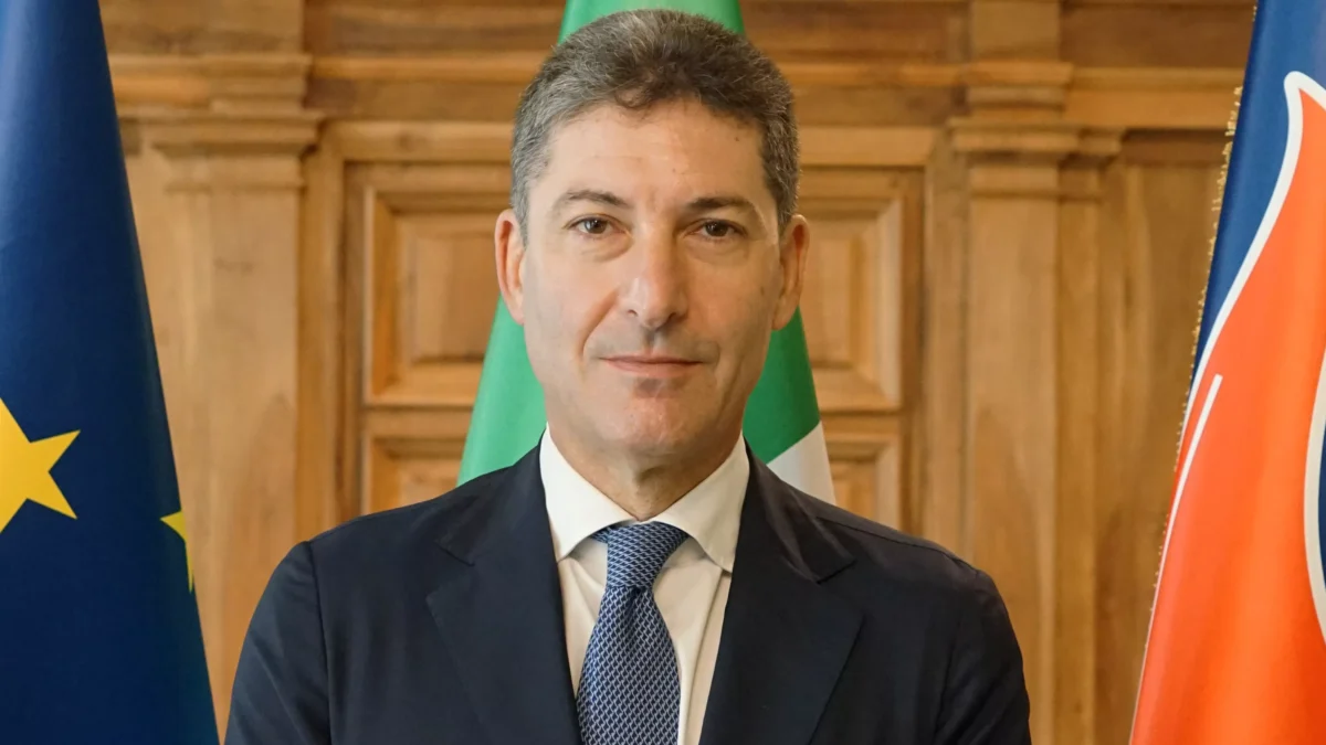 acc7a333-96db-4105-876f-56f21abc8e53-scaled-aspect-ratio-1200-675