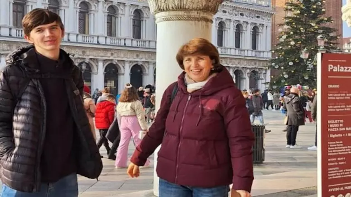 dbeac3dbd67aa2b64b9bbe2e2175ca61 copia