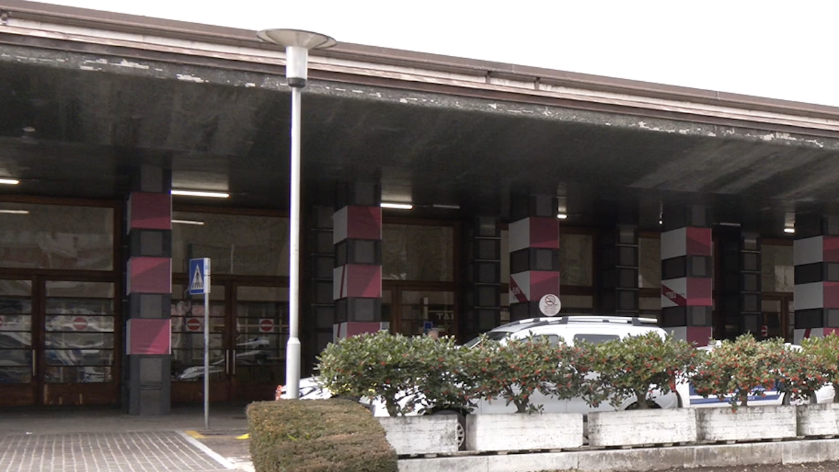 FOTO-aggredisce-la-convivente-alla-stazione-aspect-ratio-1200-675