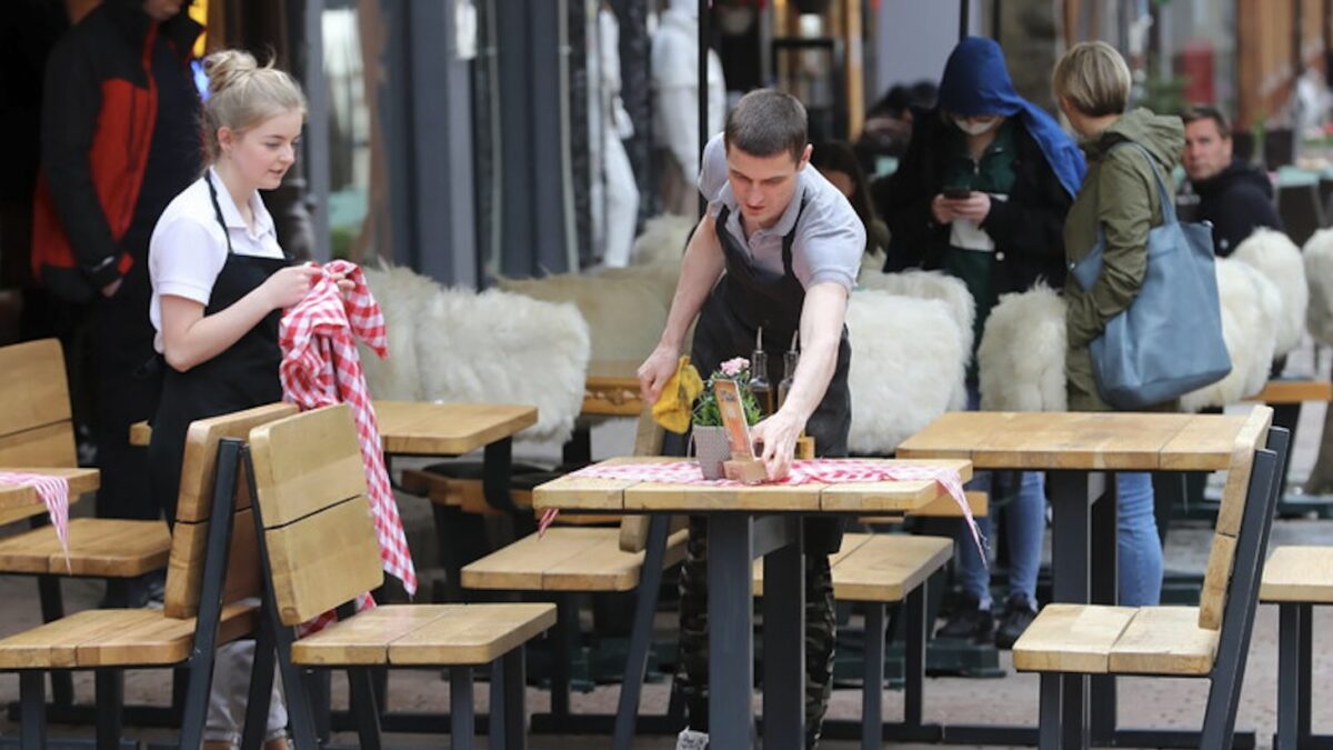 FOTO-contratto-turismo-aspect-ratio-1200-675