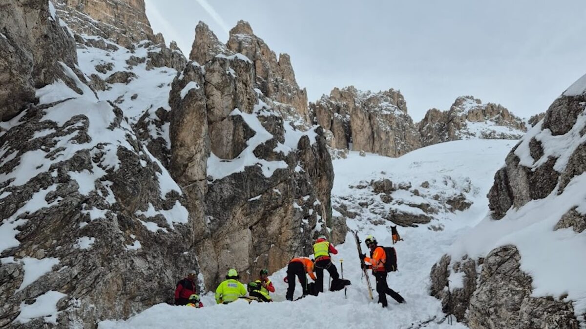 FOTO-valanga-passo-vajolet-1-aspect-ratio-1200-675
